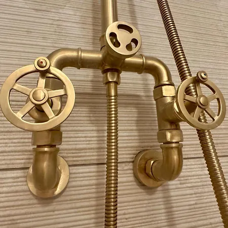 Oolt Huus I Exklusives Wohnen Im Denkmalgeschuetzten Reetdachhaus Apartment Geestland
